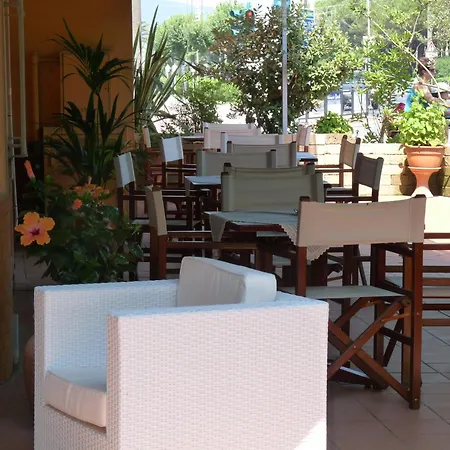 Morgana 3* Marina Di Carrara